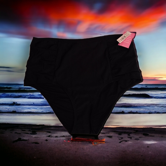 2/$35 Uncommon Sense Black Pleated Bikini Bottom, Size L - Picture 1 of 5